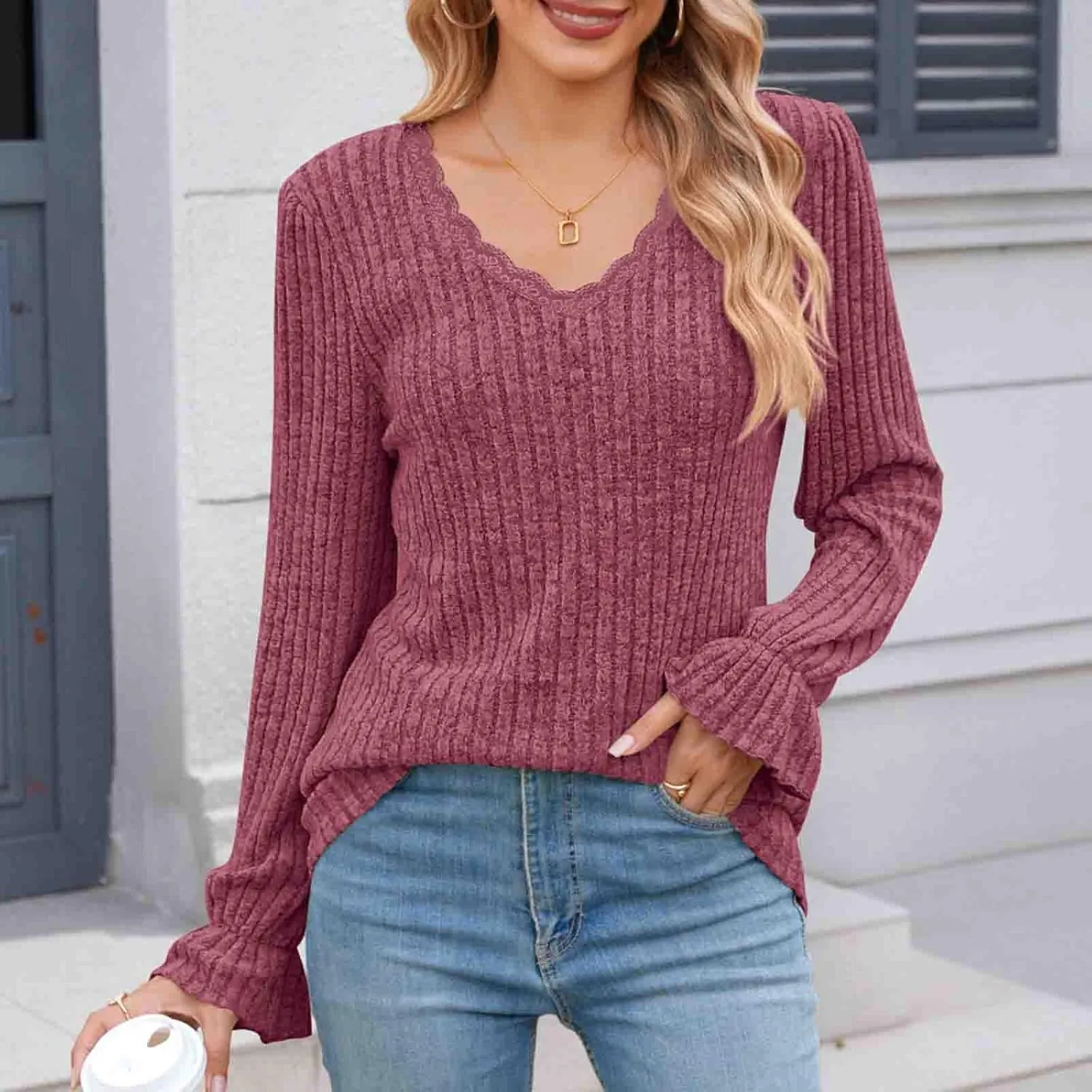 Fahion Sweatshirts for Women long sleeve V Neck Tops 2024 Trendy Casual Ruffle Sleeve Fleece Knitted Pullover Top