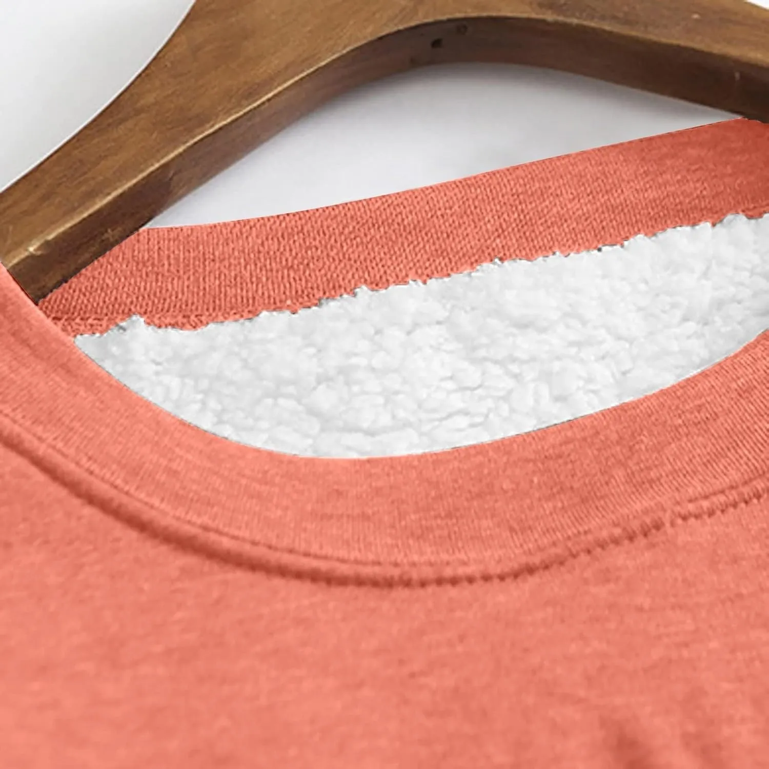 Fleece Sweatshirts for Women Crewneck Thermal Shirts Fleece Tops Round Neck Long Sleeve Pullover Blouses
