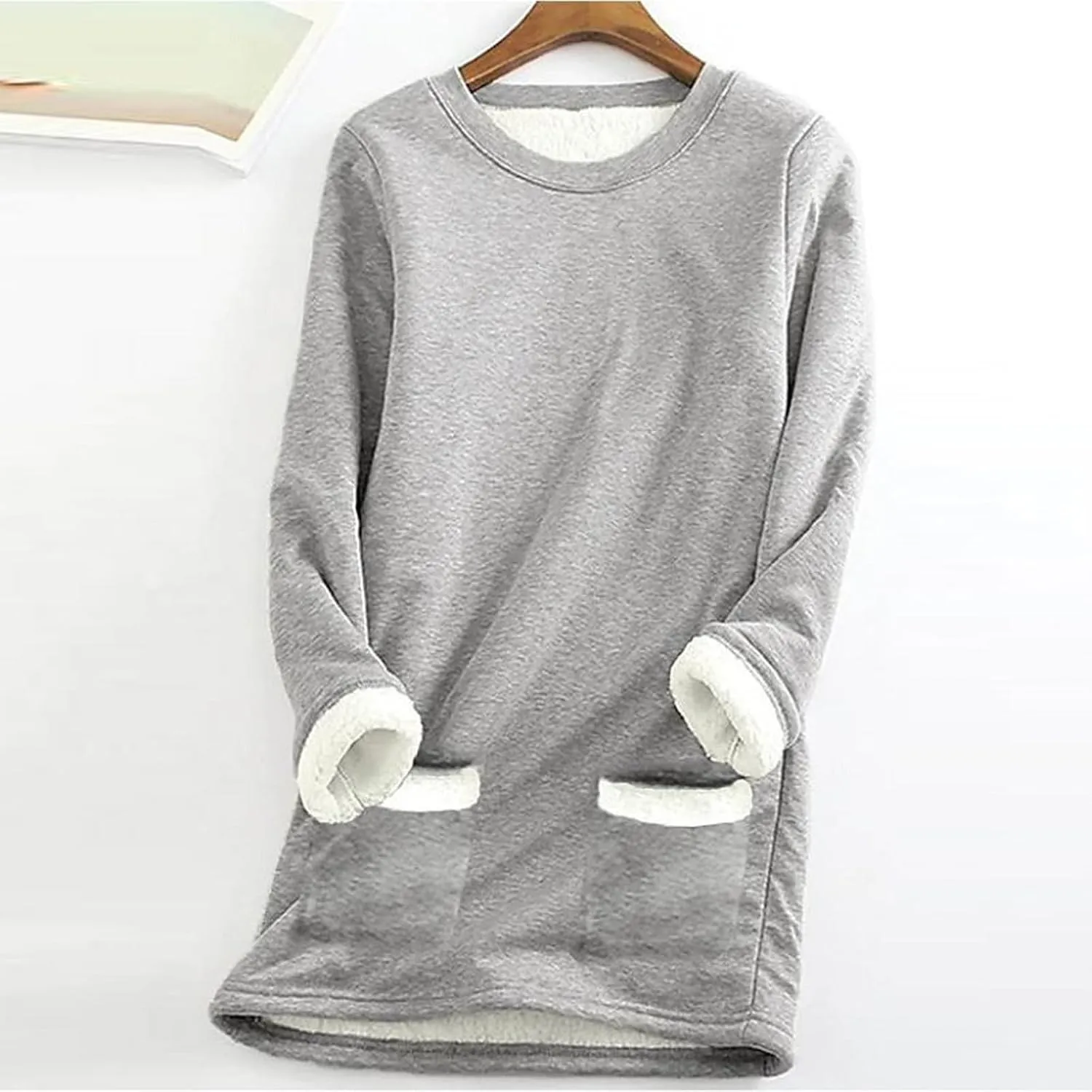 Fleece Sweatshirts for Women Crewneck Thermal Shirts Fleece Tops Round Neck Long Sleeve Pullover Blouses