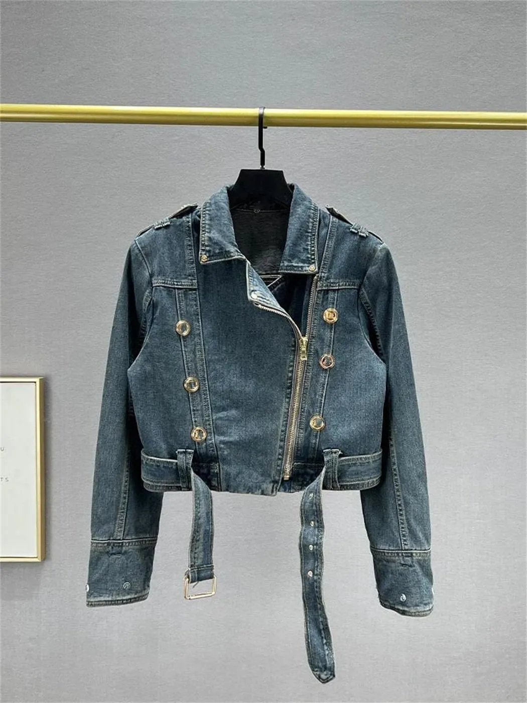 Spring Washed Denim Jackets For Women Lapel Metal Button Slim Denim Coat With Zipper Motorcycle Jacket