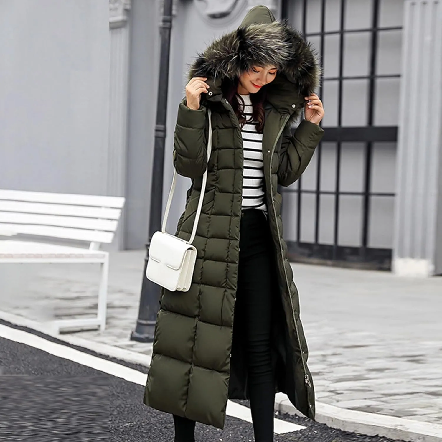 Women's Hooded Puffer Down Coat Long Winter Jacket with Hood Quilted Jacket Ladies Coats Womens Winter