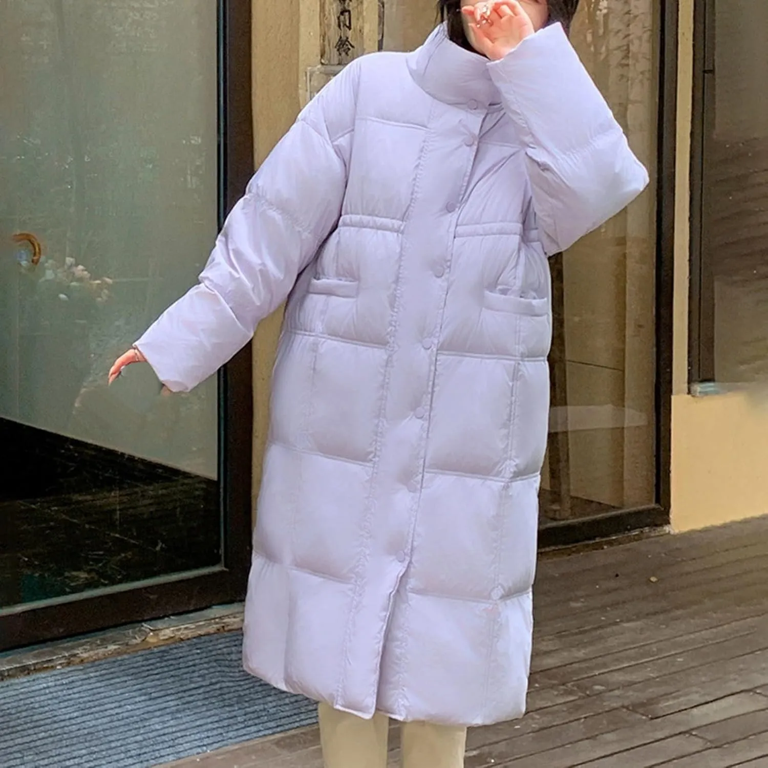 Womens Lightweight Quilted Jackets Long Puffer Down Jacket with Pockets Thickened Warm Quilted Winter Coat Outerwear