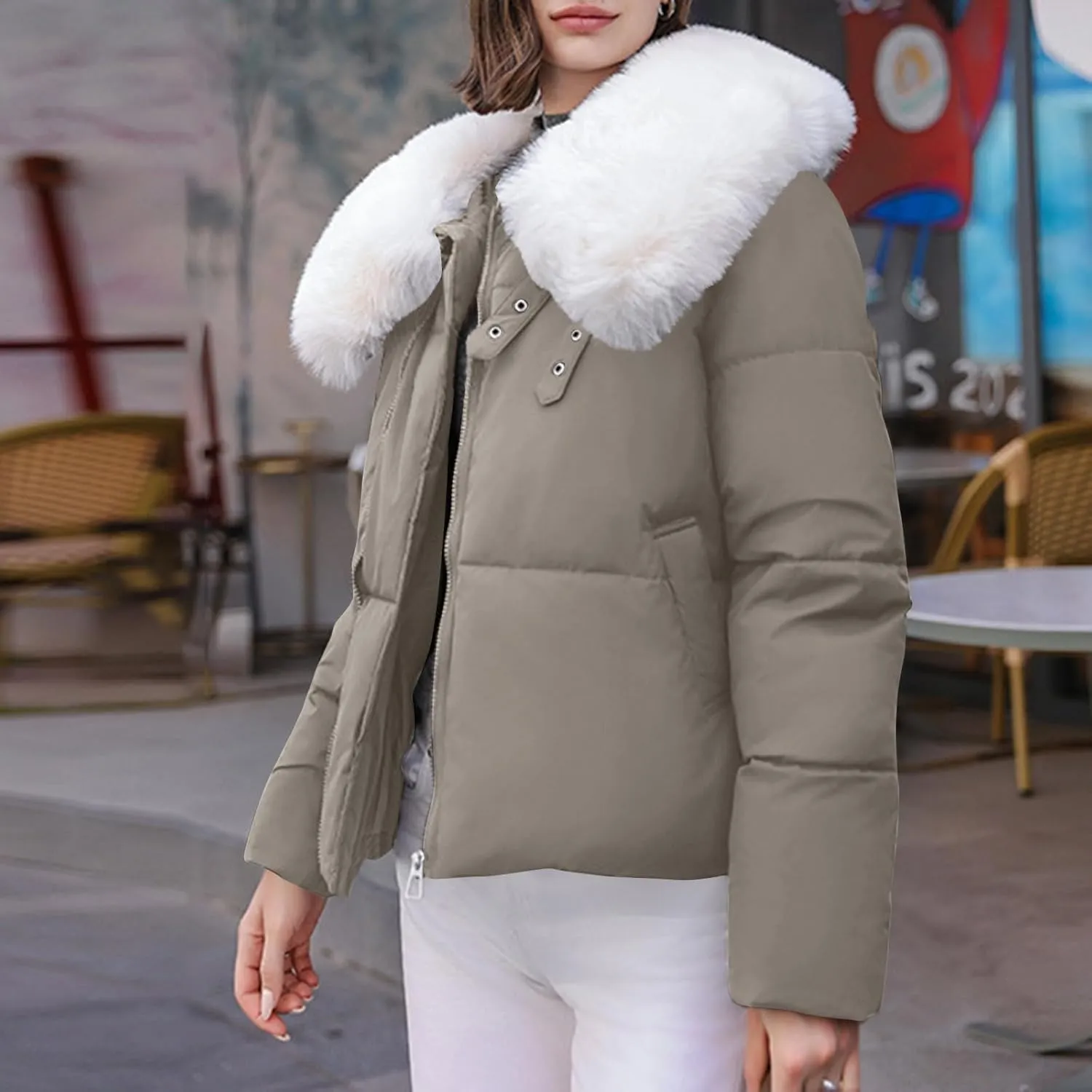 Womens Winter Cropped Puffer Jacket Long Sleeve Oversized Zip Up Short Down Coat with Faux Fur Hood