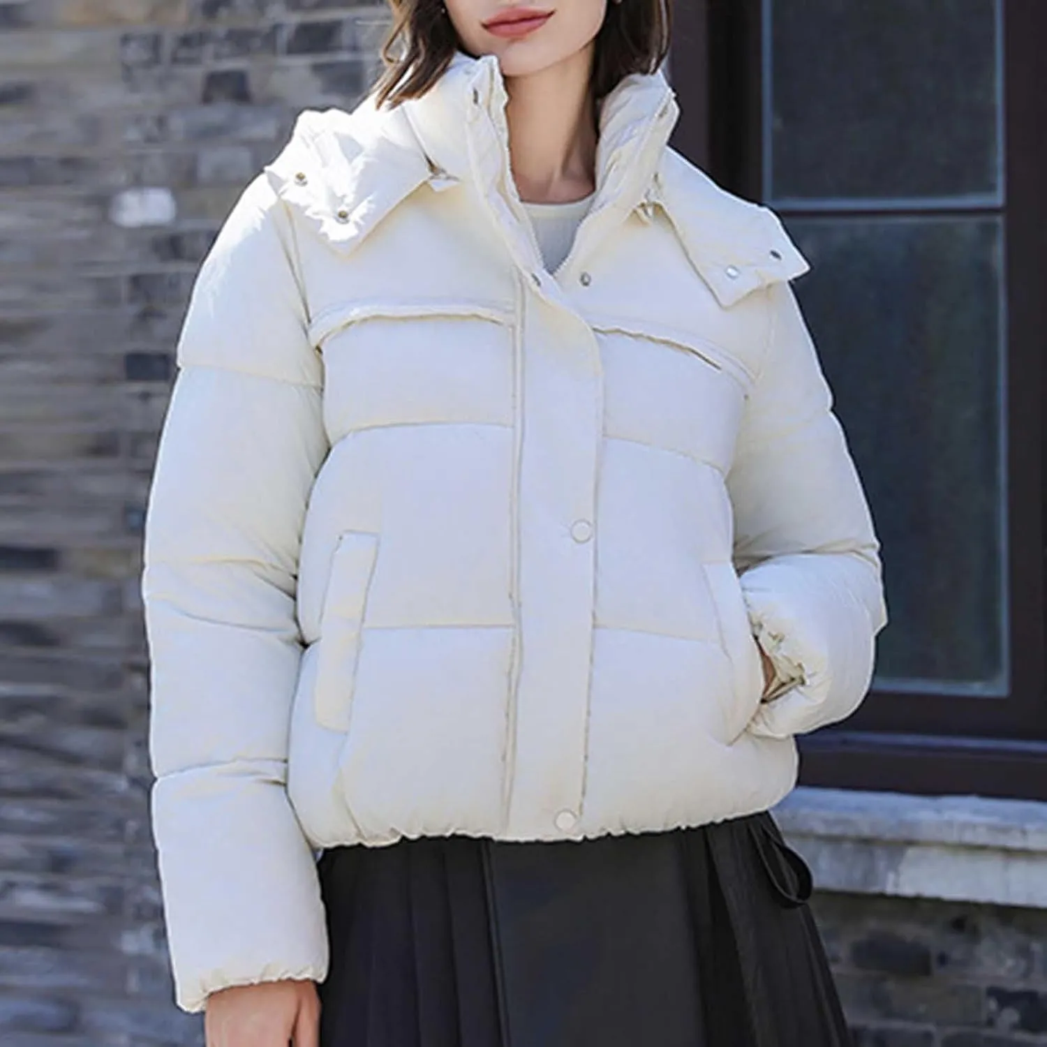 XUNRYAN Winter Coat Women Short Puffer Jackets Hooded Warm Parka Zip Up Down Coat Casual Thick Anorak Parka Outerwear Pockets