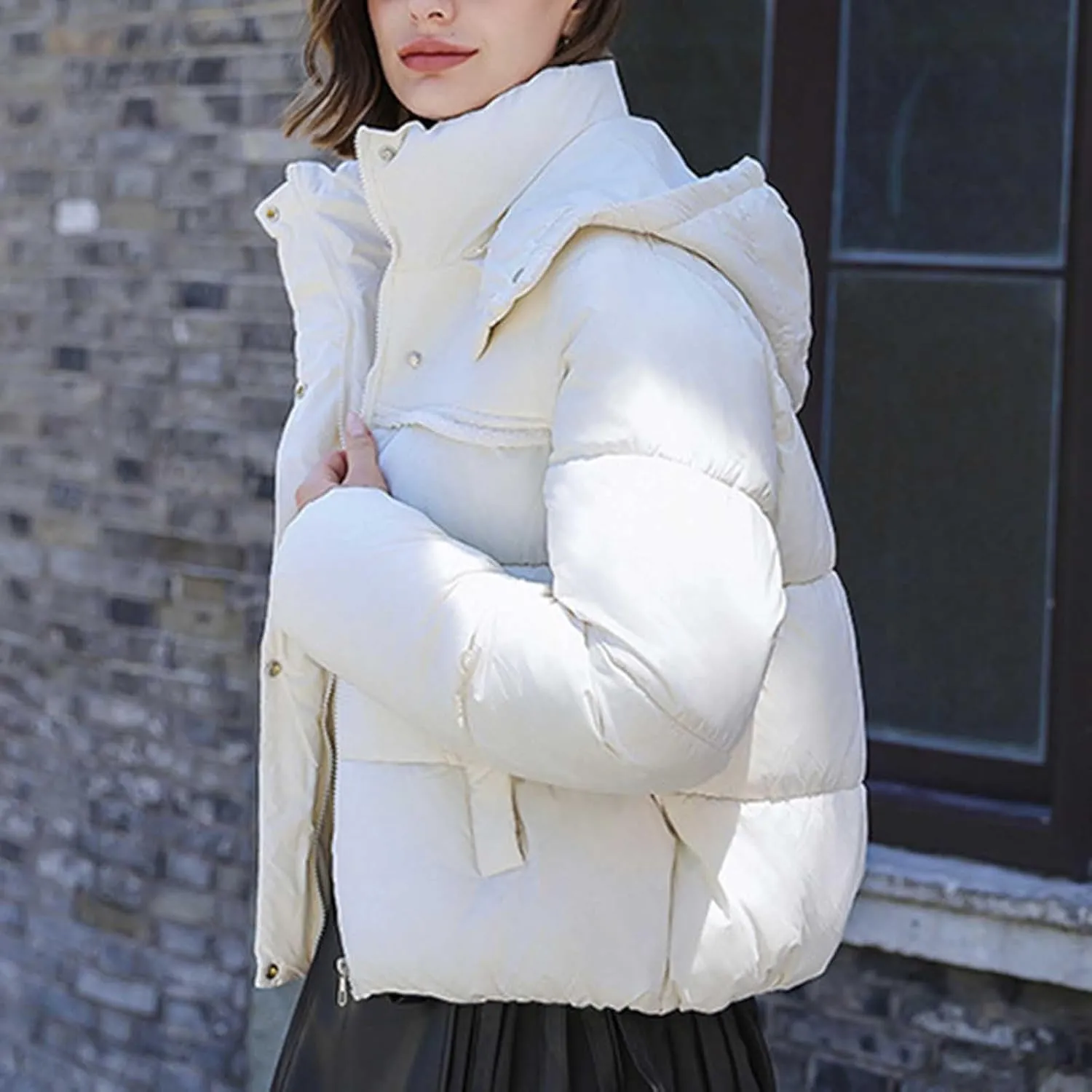 XUNRYAN Winter Coat Women Short Puffer Jackets Hooded Warm Parka Zip Up Down Coat Casual Thick Anorak Parka Outerwear Pockets