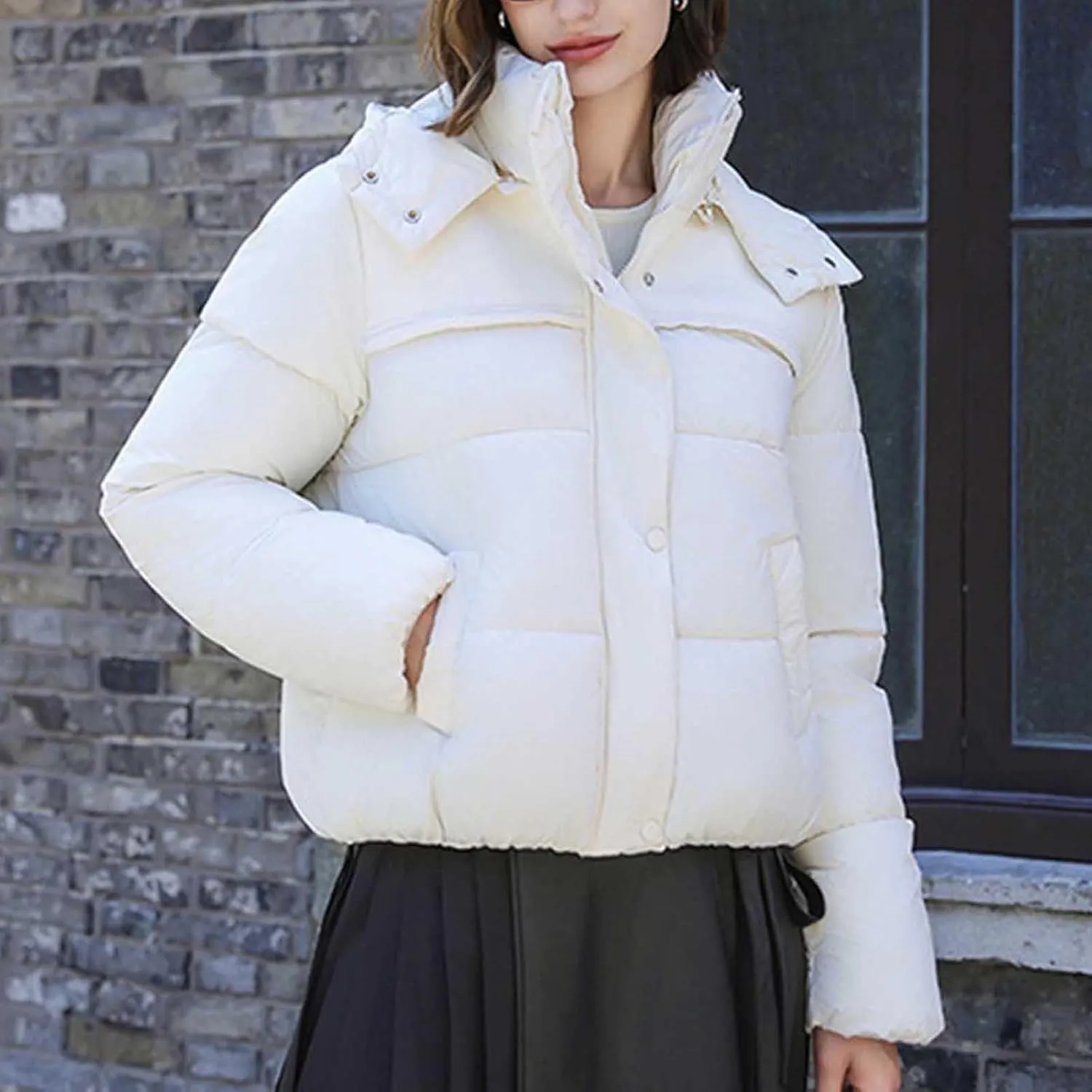 XUNRYAN Winter Coat Women Short Puffer Jackets Hooded Warm Parka Zip Up Down Coat Casual Thick Anorak Parka Outerwear Pockets
