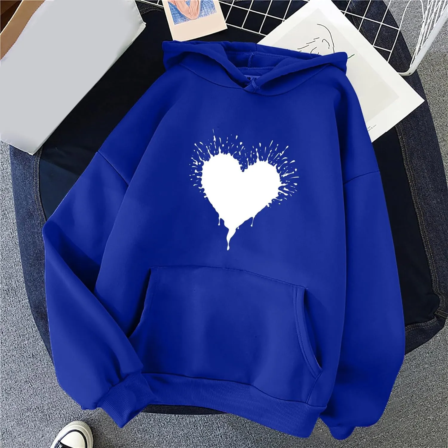 ZDRZK Hoodies For Women Cute Heart Print Drawstring Casual Hooded Sweatshirts Oversized Basic Fall Clothes With Pocket