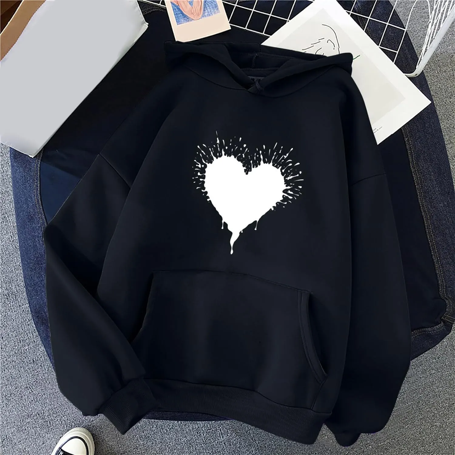 ZDRZK Hoodies For Women Cute Heart Print Drawstring Casual Hooded Sweatshirts Oversized Basic Fall Clothes With Pocket